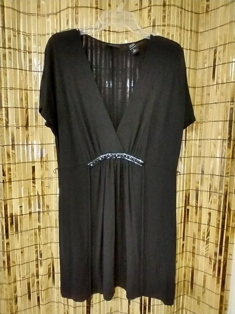 New York & Co Black V-Neck Embellished Waist Short Sleeve Tunic Dress Size L